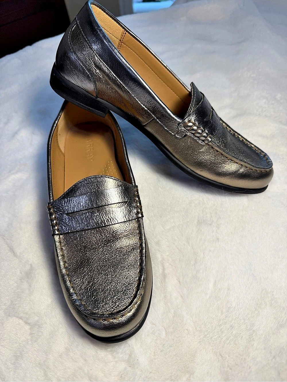 ARRAY Metallic Leather Penny Loafers Size 7.5